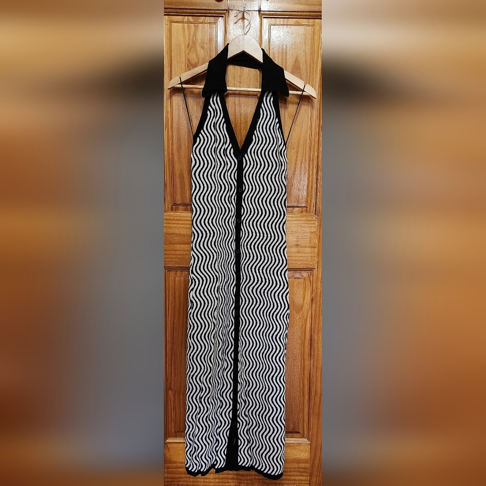 NA-KD Elegant Black and White Halter Neck Dress Size Medium